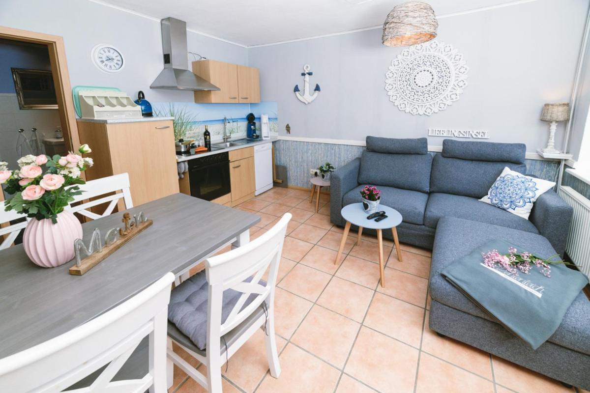 Ferienwohnung Ententeich Фехмарн Екстериор снимка